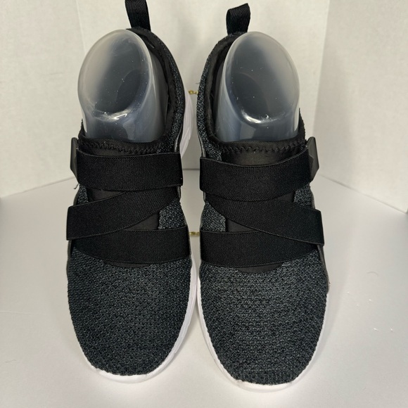 Vionic Jasper Slip On Sneakers Comfort Black Gray Size 9 - Picture 2 of 10